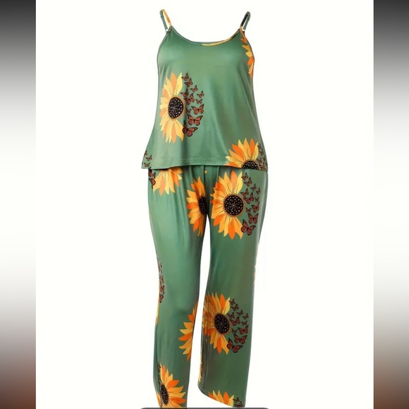 Plus size Green /yellow sunflower pajamas 2x - Picture 1 of 4